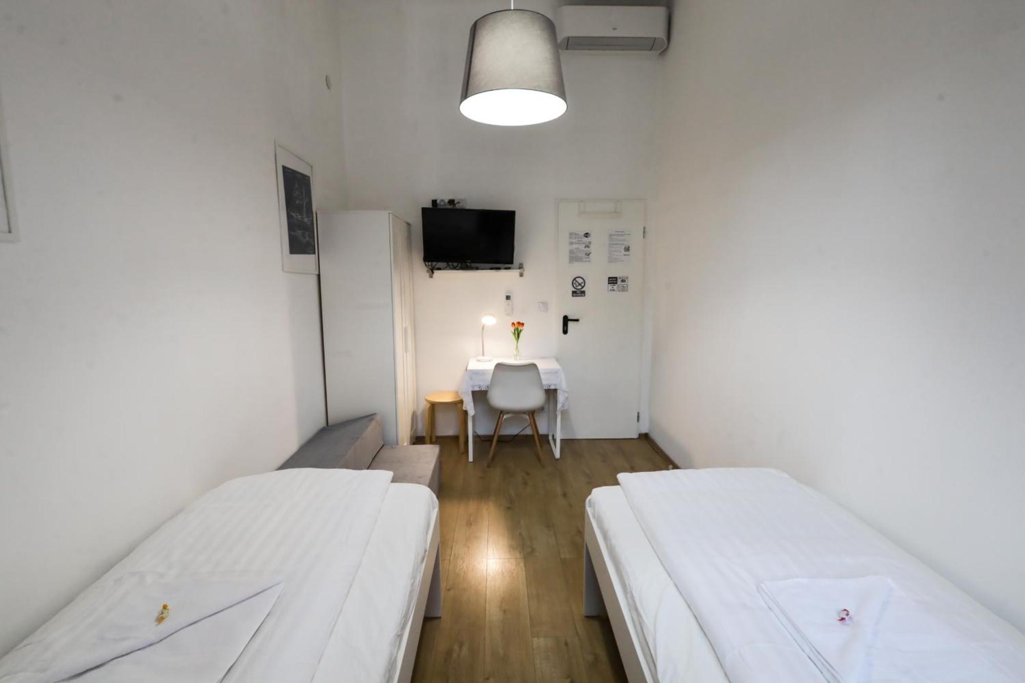 Budapest Pest-Port Apartment 4 Rooms For 16 Person Εξωτερικό φωτογραφία