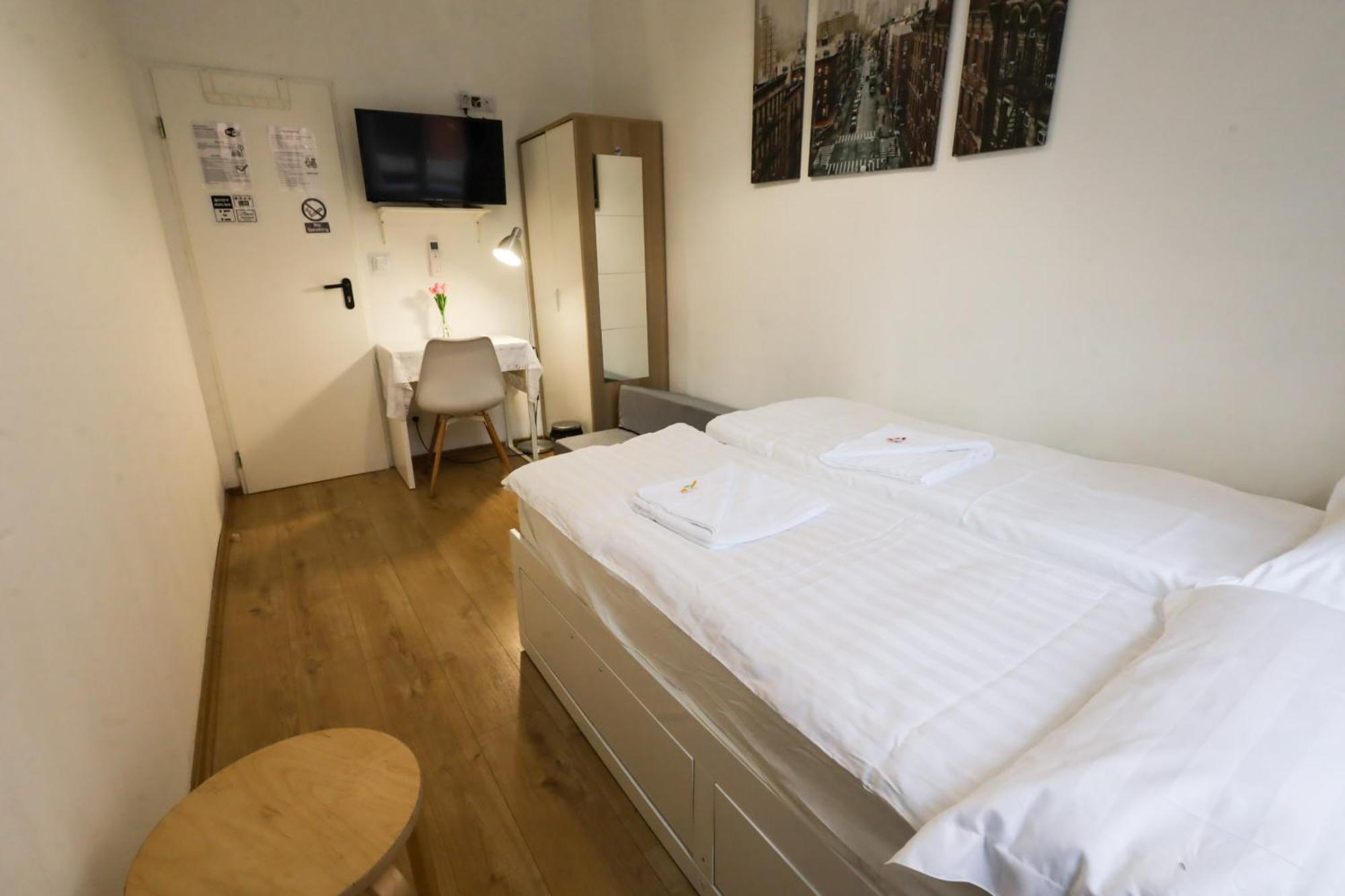 Budapest Pest-Port Apartment 4 Rooms For 16 Person Εξωτερικό φωτογραφία